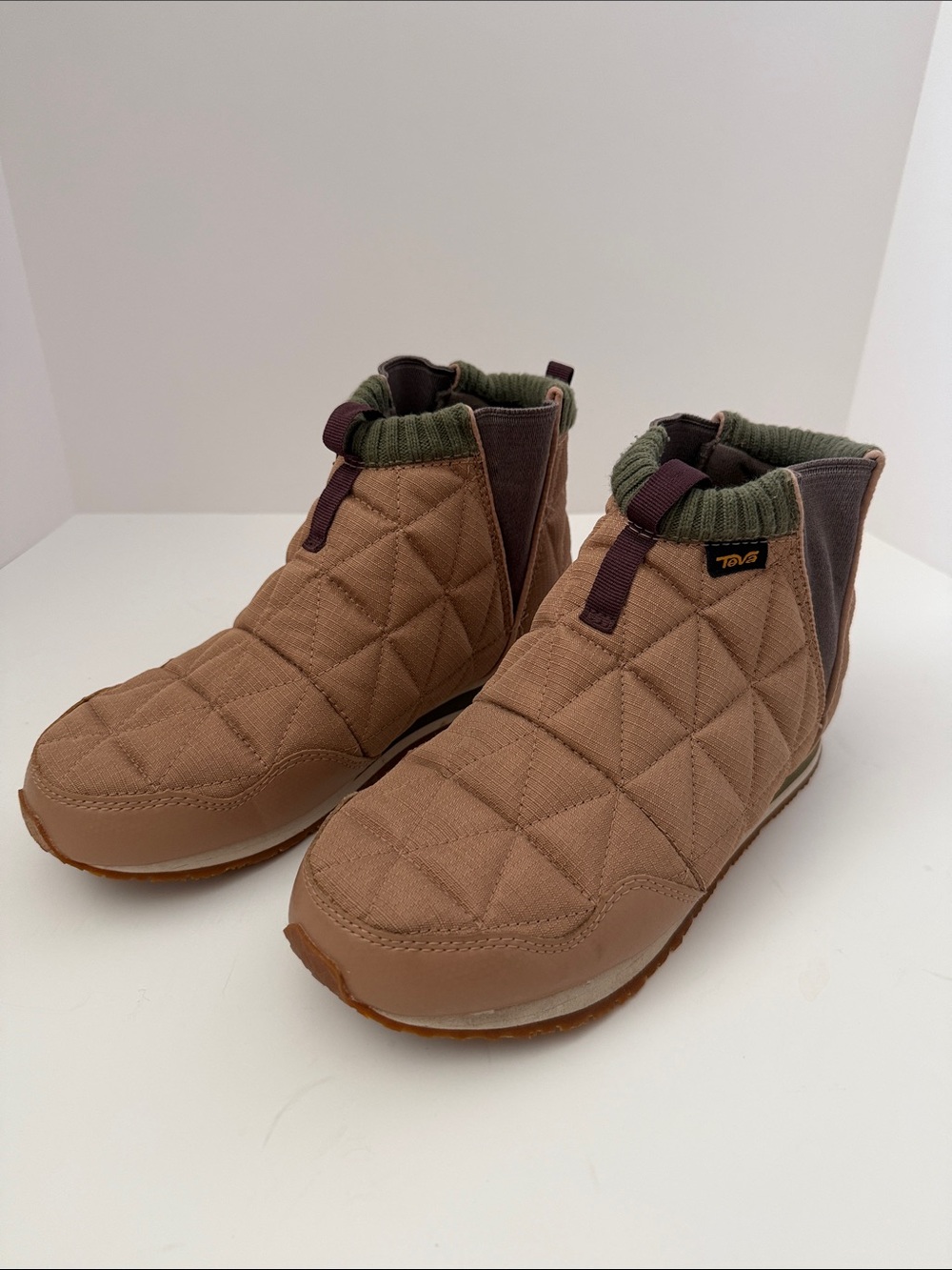 Teva Quilted Tan & Olive Pull-On Winter Boots